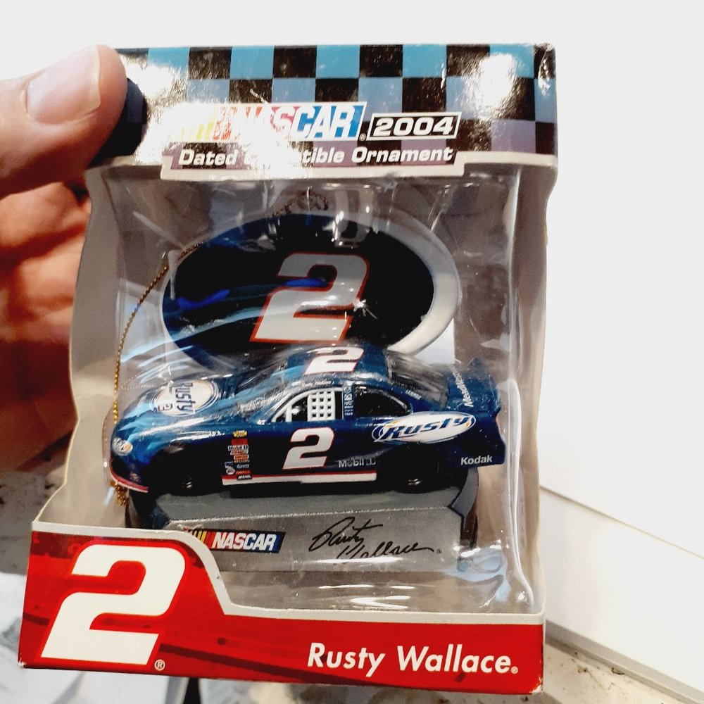 2004 Trevco Rusty Wallace Ornament Car